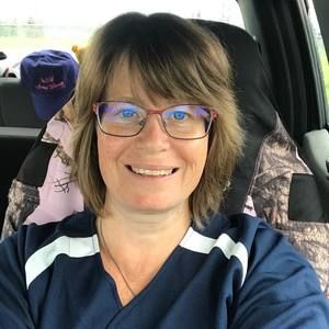 Meet your Posher, Becky